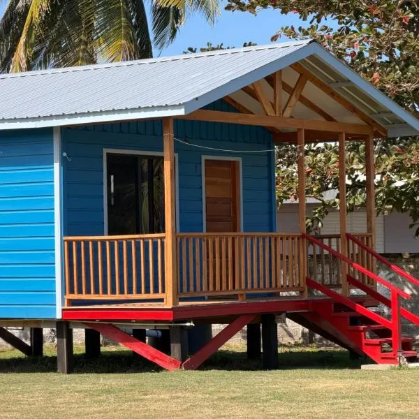 Sunshine Cabanas At Ocean View, hotel u gradu 'Dangriga'