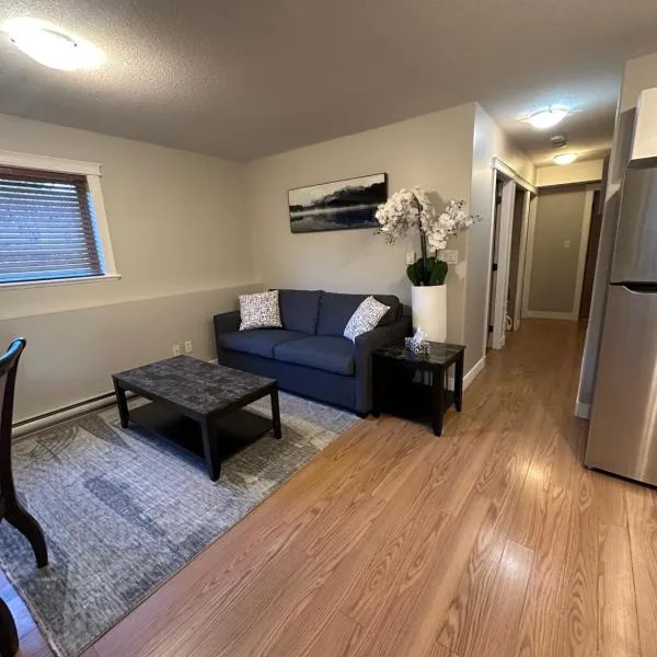 2-Bedroom Private Suite near VIU, hotell i Nanaimo