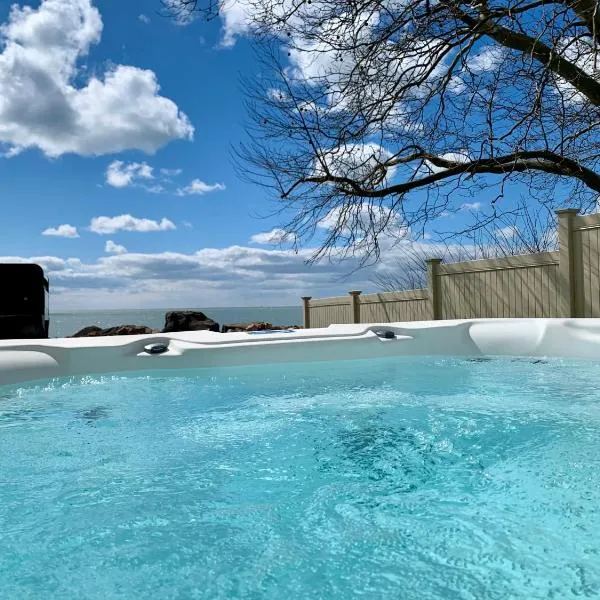 Casa Azul-lakefront, hotel in Leamington