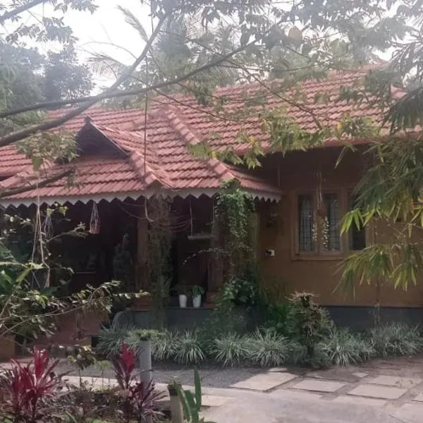 Puthooram Veedu, Hotel in Chakkarakkal