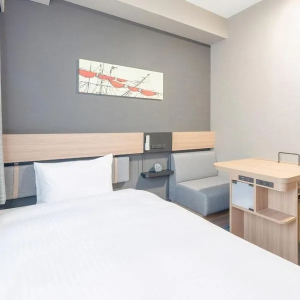 R&B Hotel Shin Yokohama Ekimae - Vacation STAY 14692v, hotel a Yokohama