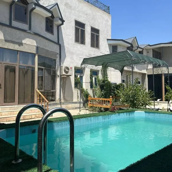 Home Villa YaaxYa, hotel sa Buxoro