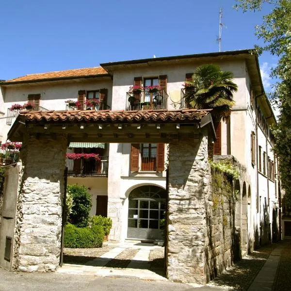 Viesnīca Casa Cannobio pilsētā Kanobio