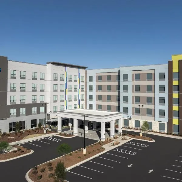 Home2 Suites By Hilton Concord Charlotte，康科特的飯店