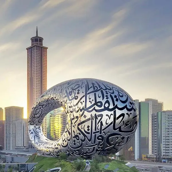 The Tower Plaza Hotel Dubai, hotel di Dubai