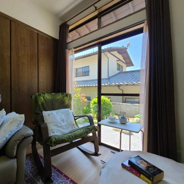 Daizaifu Guest House 1, hotel a Dazaifu