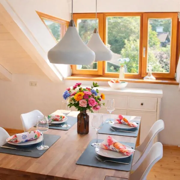 ChiemseeRefugium - Ferienwohnung Park, khách sạn ở Bernau am Chiemsee