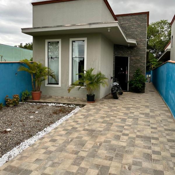Casa da Cle, 2 quartos com ar condicionado, 600m da praia - Foto 4