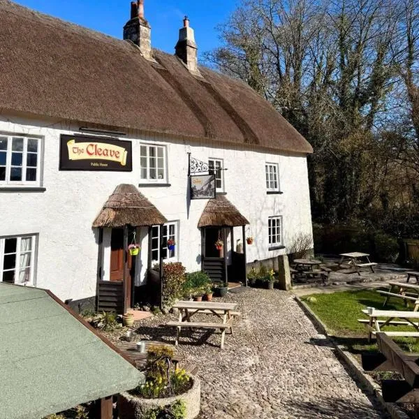 The Cleave Inn, hotel a Lustleigh