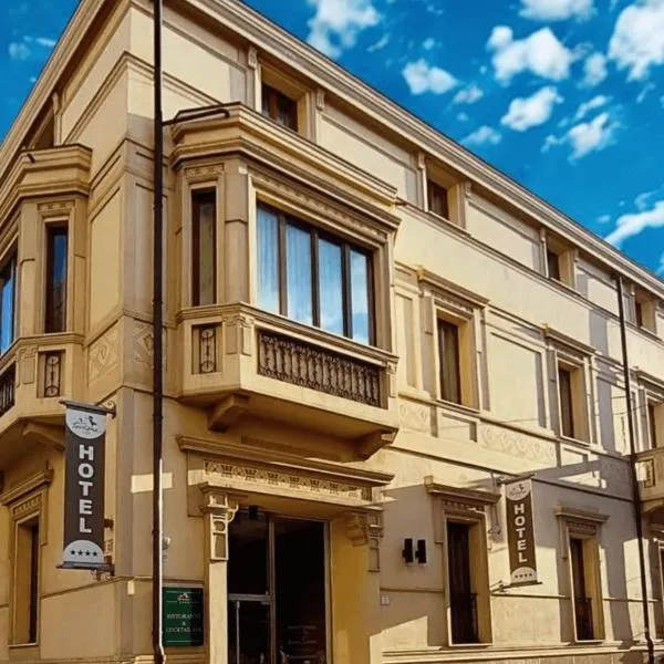 Torrione Hotel, hotel em Reggio di Calabria