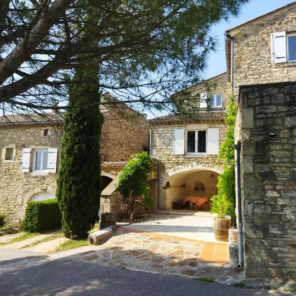 Chambres d'hôtes Mas Lassagne, Hotel in Vagnas