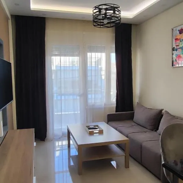 M&S Homes 2 bedrooms, hotel v Perei