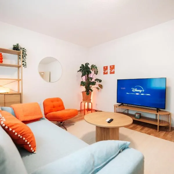 Hidden Tiny home Near City Center & The Mosel River, hotel en Coblenza