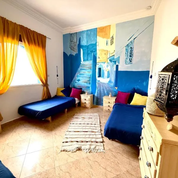 SeArt Surf Camp, hotel v mestu Aourir