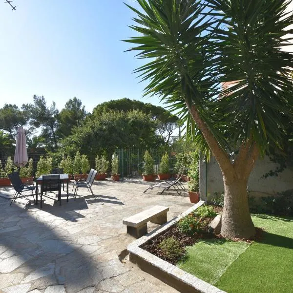 Casa Lorica, hótel í Pieve Ligure