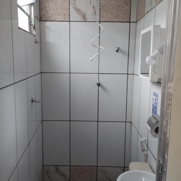 quarto 3 pra 4 pessoas