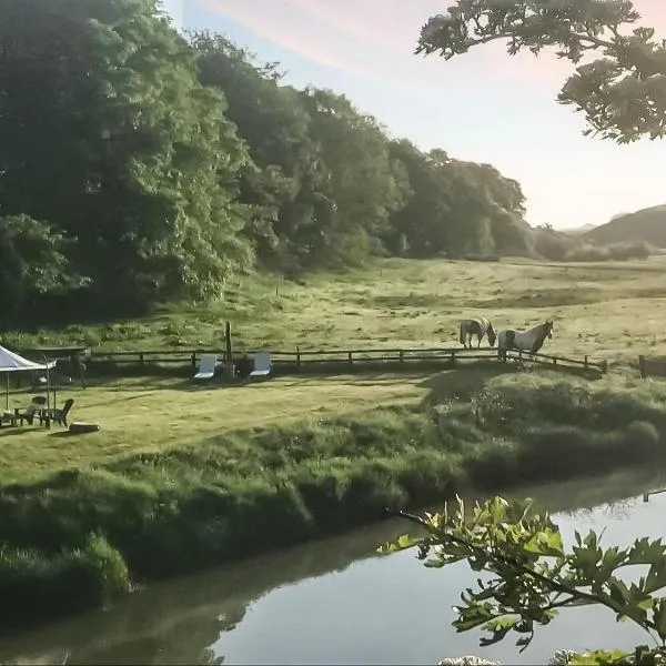 Harperfield Chalet, hotel em Lanark