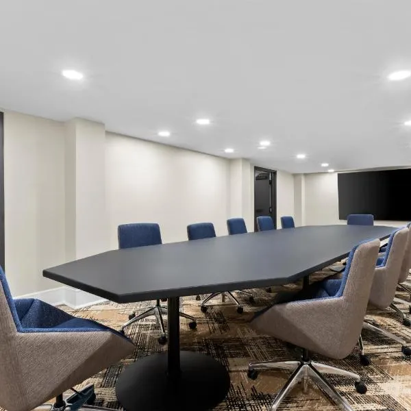 Latitude Suites Tinton Falls, part of Unscripted by Hyatt, ξενοδοχείο σε Tinton Falls