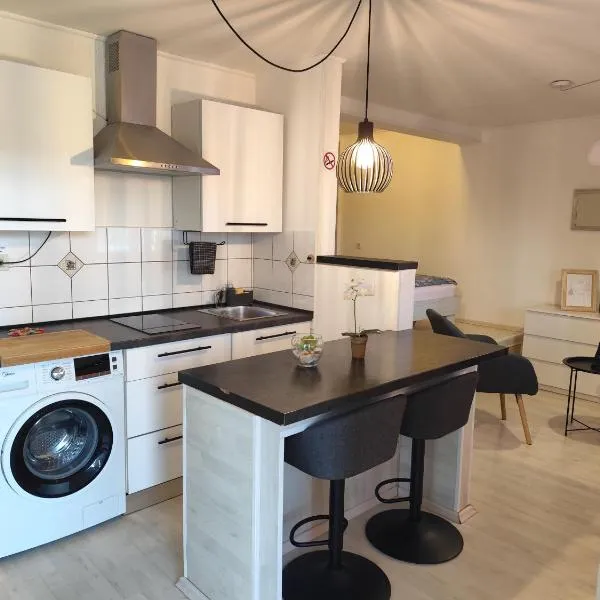 Ivana Apartment: Rabac şehrinde bir otel