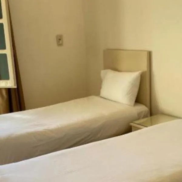 Family Hotel Luxor، فندق في الأقصر