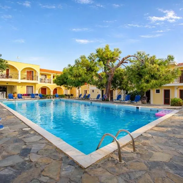 Iliessa Beach Hotel, hotel u gradu 'Argasi'