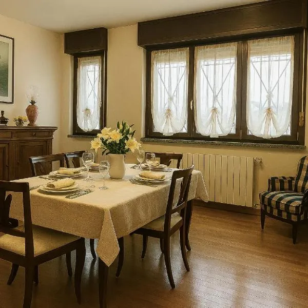 La casa di Grazia appartamento vicino Linate, Tangenziali, Ospedali Monzino e San Donato, Unipol Dome, polofieristico di Novegro, parcheggio sotto casa, ideale per fiere, eventi e concerti, hotel sa Peschiera Borromeo