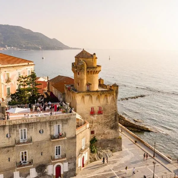 Torre Perrotti - Le suite, hotel em Santa Maria di Castellabate
