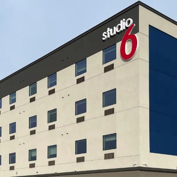 Studio 6 Houston TX Pearland Medical Center, Hotel in Houston