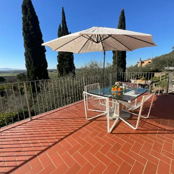 Villa i tre cipressi di Agnano, hotel em Agnano
