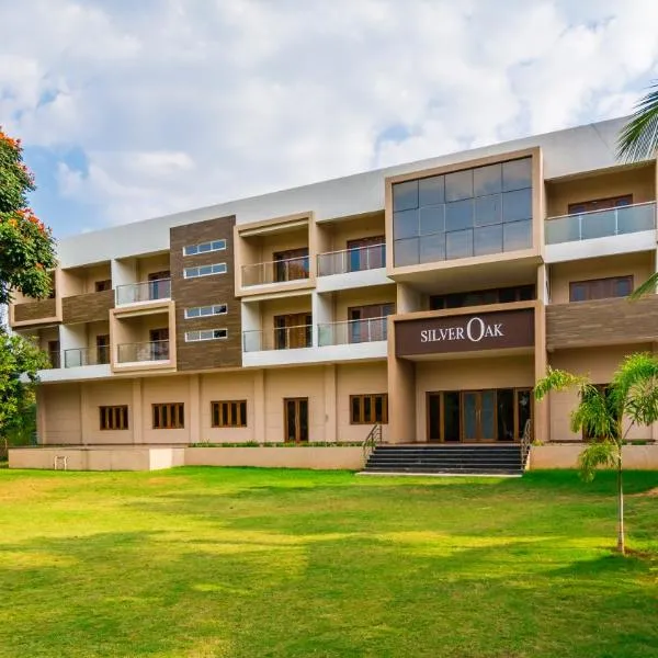 Silver Oak Resort, Hotel in Rājankunti