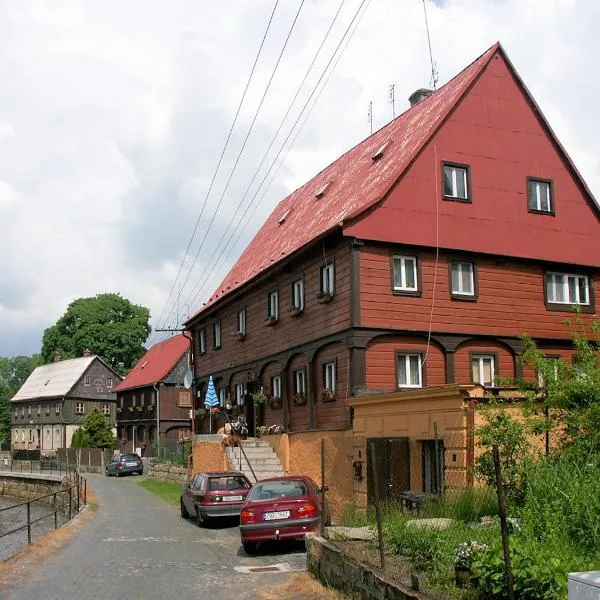 Apartmány u Náměstí, Hotel in Chřibská