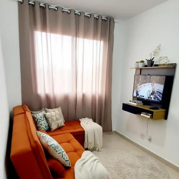 Apto 2Q Sala Cozinha Garagem Wifi Shopping, отель в городе Таубате