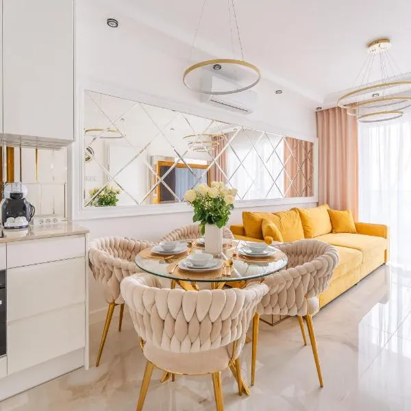 Widok Na Morze Golden by Perłowa Przystań Rent, hotel em Sianozety