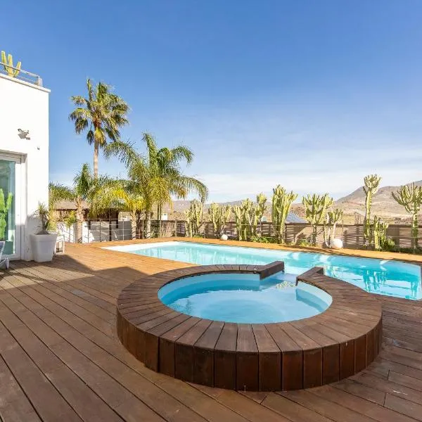 Villa Lux, готель у місті Ніхар