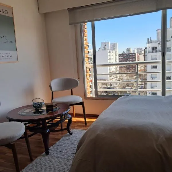 Monoambiente céntrico en Pocitos cómodo y moderno, hotel a Montevideo