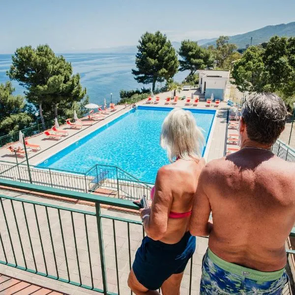 Camping & Village Rais Gerbi, hotel sa Pollina