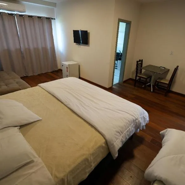 Hotel Pedra Moura, hotell i Vacaria
