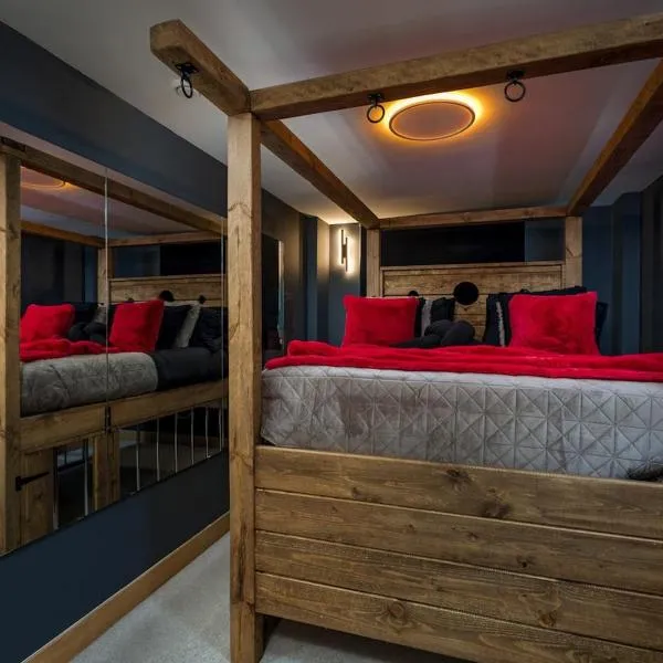 The Midnight Parlour, hotelli Leedsissä