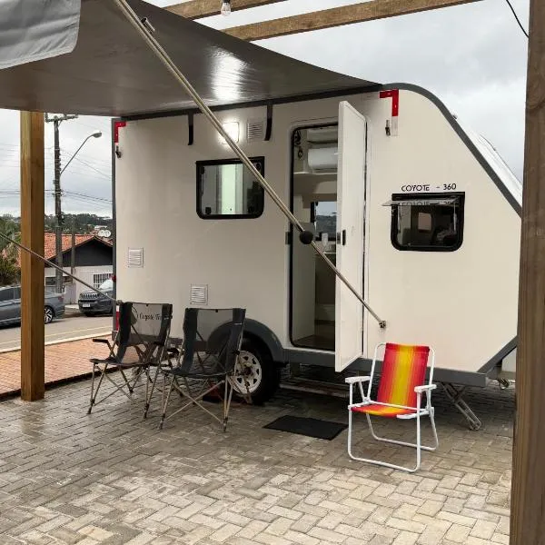 Trailer Aconchegante & econômico - até 3 pessoas, viešbutis mieste San Bento do Sulis