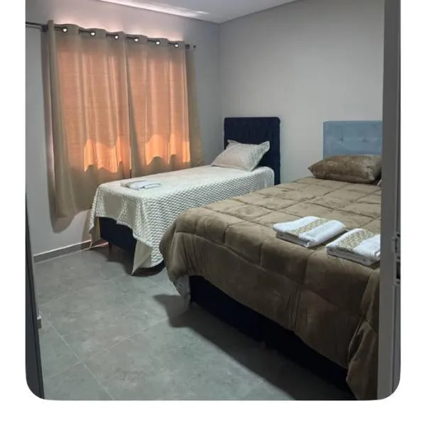 Apartamentos novo Dx, hotelli kohteessa Guarapuava