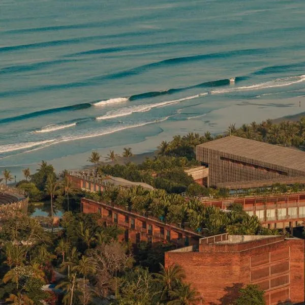 Desa Potato Head Bali: Seminyak'ta bir otel