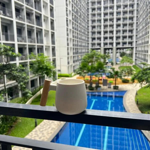 Cozy Vibes near MOA & NAIA AIRPORT with NETFLIX,MINIVIDEOKE,BOARDGAMES-DUXE3, hotel u Malini