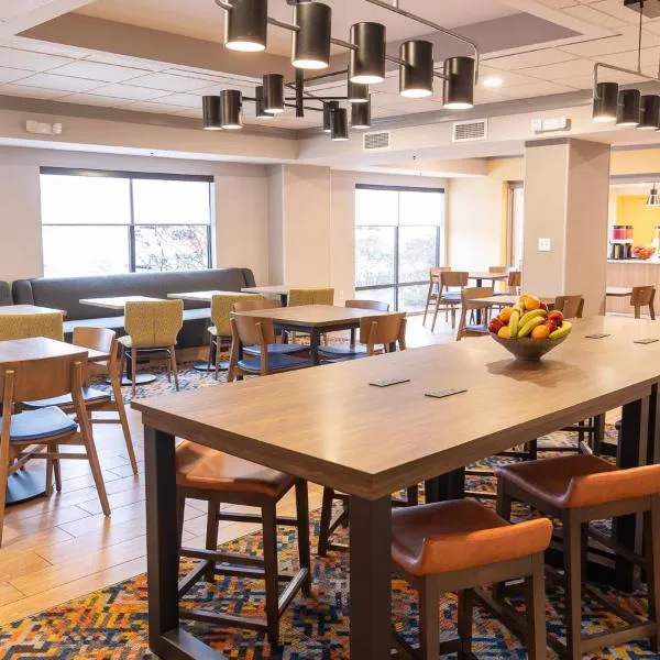 Hampton Inn Williamsport, отель в городе Уильямспорт