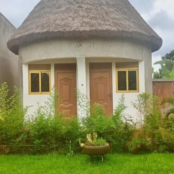 Nnalubaale Resort Cottages: Jinja şehrinde bir otel