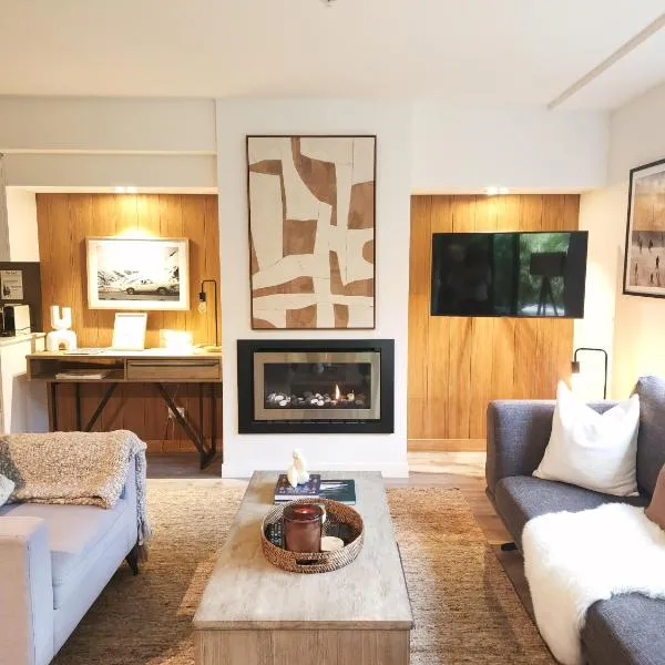 Hygge Garden Apartment with Private Sauna, hotel en Queenstown