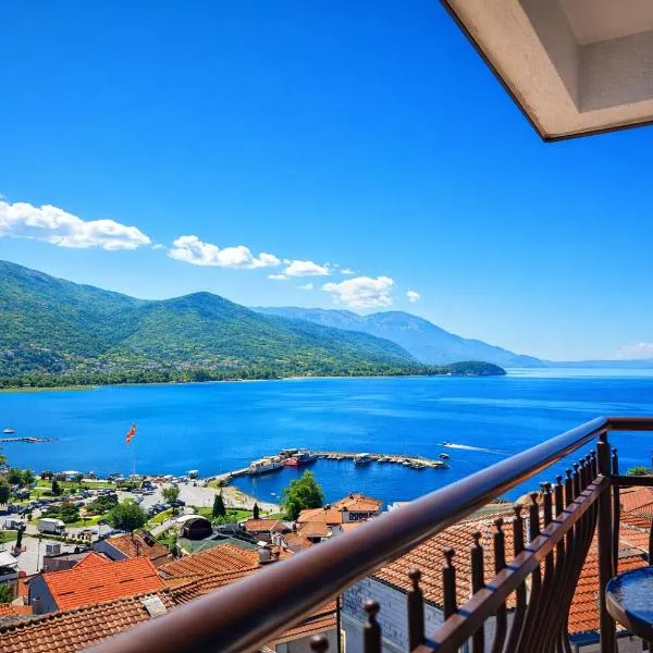 Villa Mesokastro – hotel w Ochrydzie