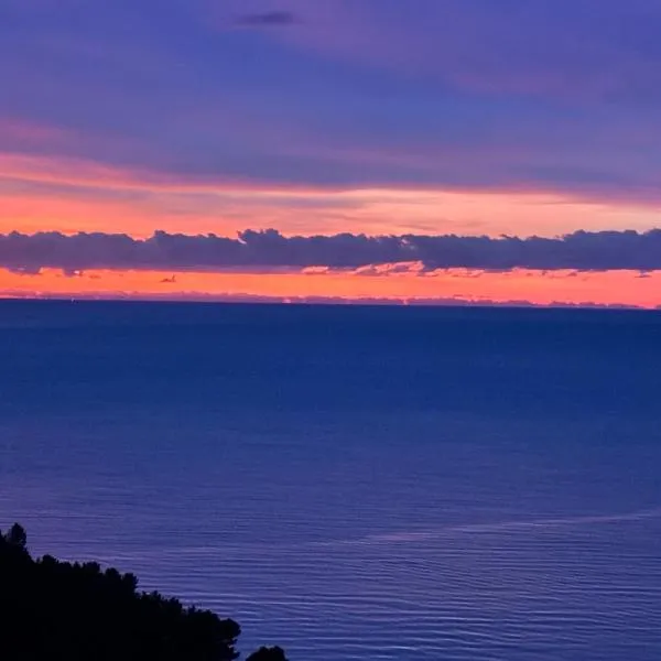 UN SOGNO NEL GOLFO DEI POETI new – hotel w mieście Lerici