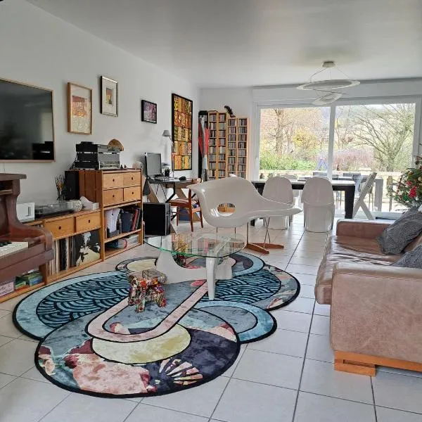 Cosy luxury family house & SPA in Champagne, hotel in Épernay