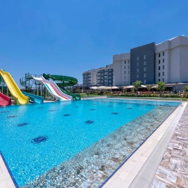 Palmora Lara Hotel, Hotel in Aksu