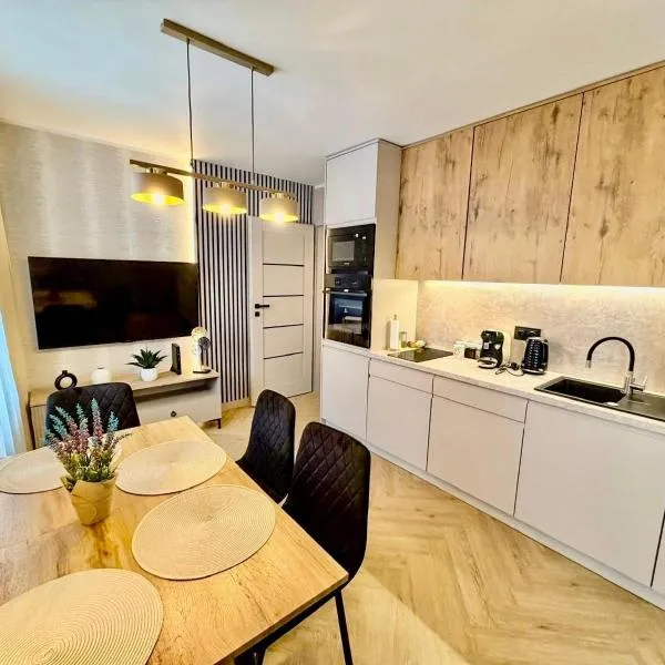 Fly Apartment Modlin by JumpInHere, hotel a Nowy Dwór Mazowiecki